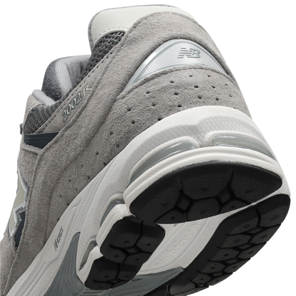 New Balance 2002R Unisex Steel-Lead-Orca St