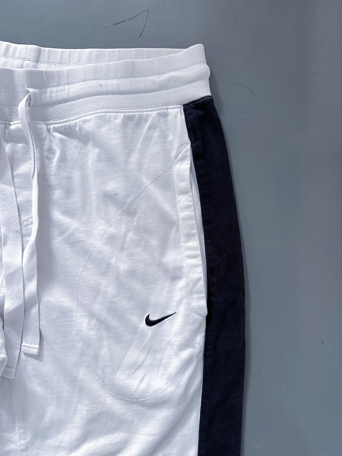 Nike Vintage Striped Jogger Pants – White