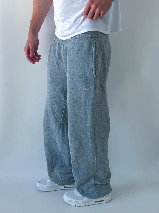 Nike Vintage Jogger Pants – Grey