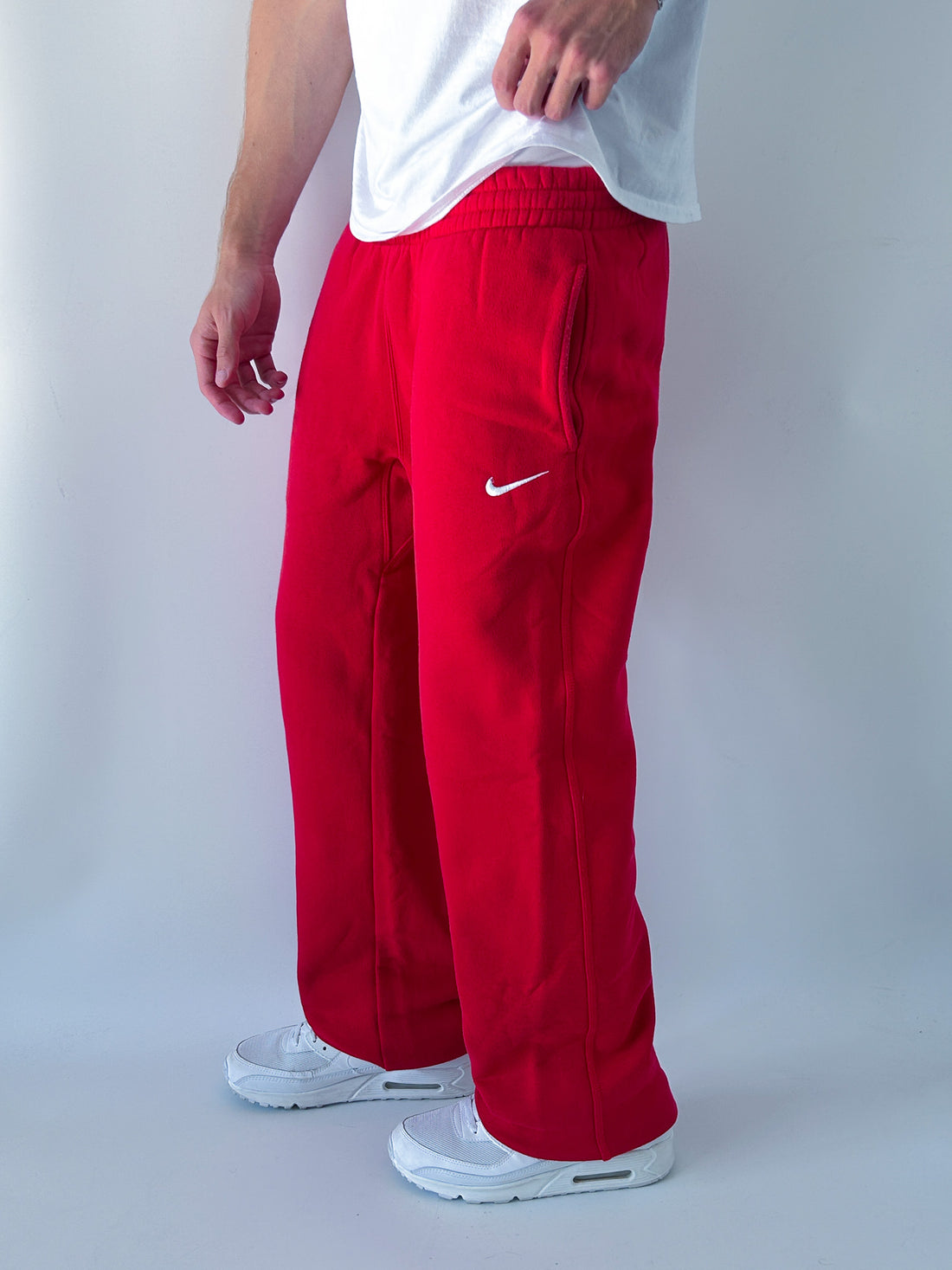 Nike Vintage Jogger Pants – Red