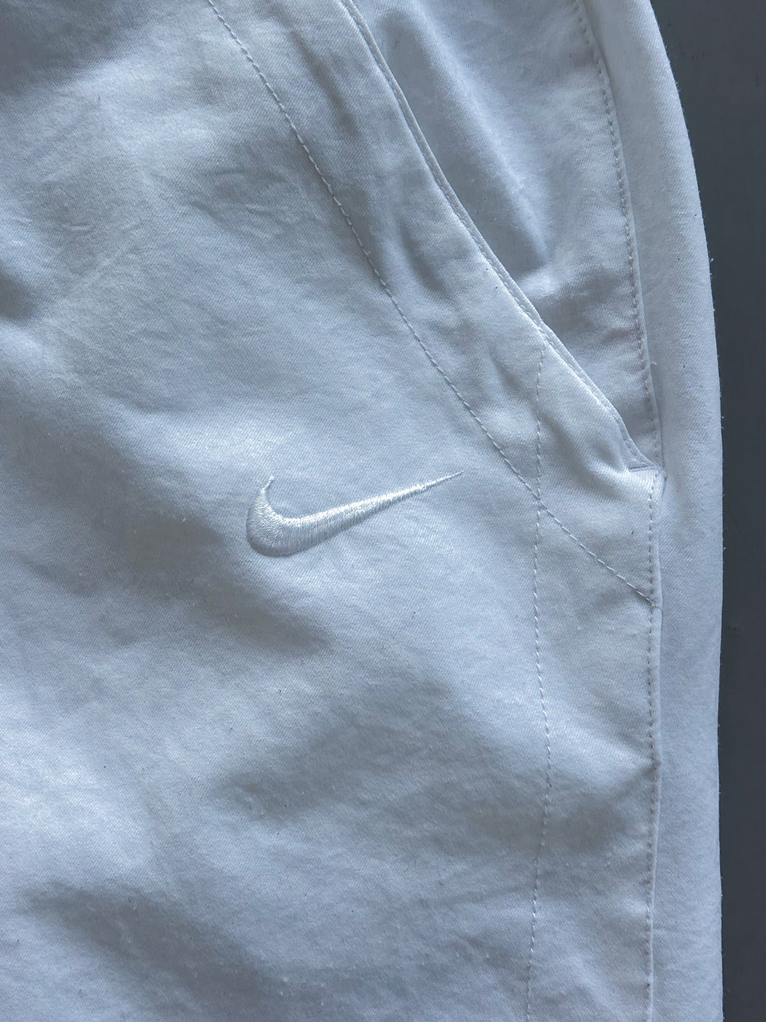 Nike Vintage Jogger Pants – White