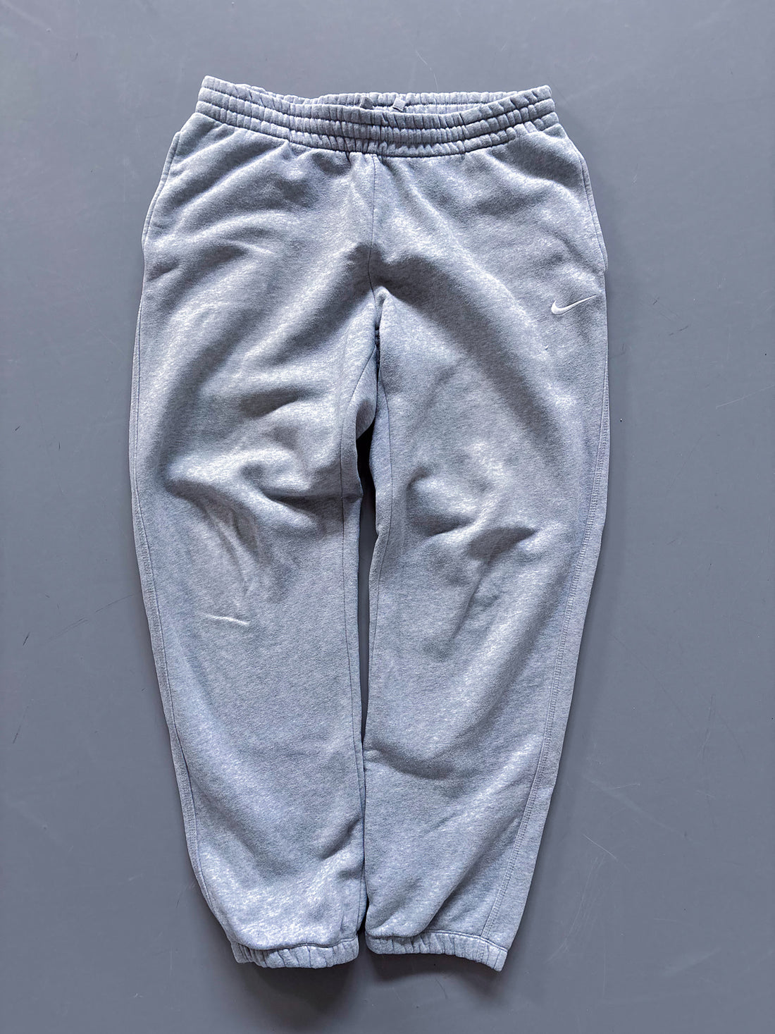 Nike Vintage Jogger Pants – Grey