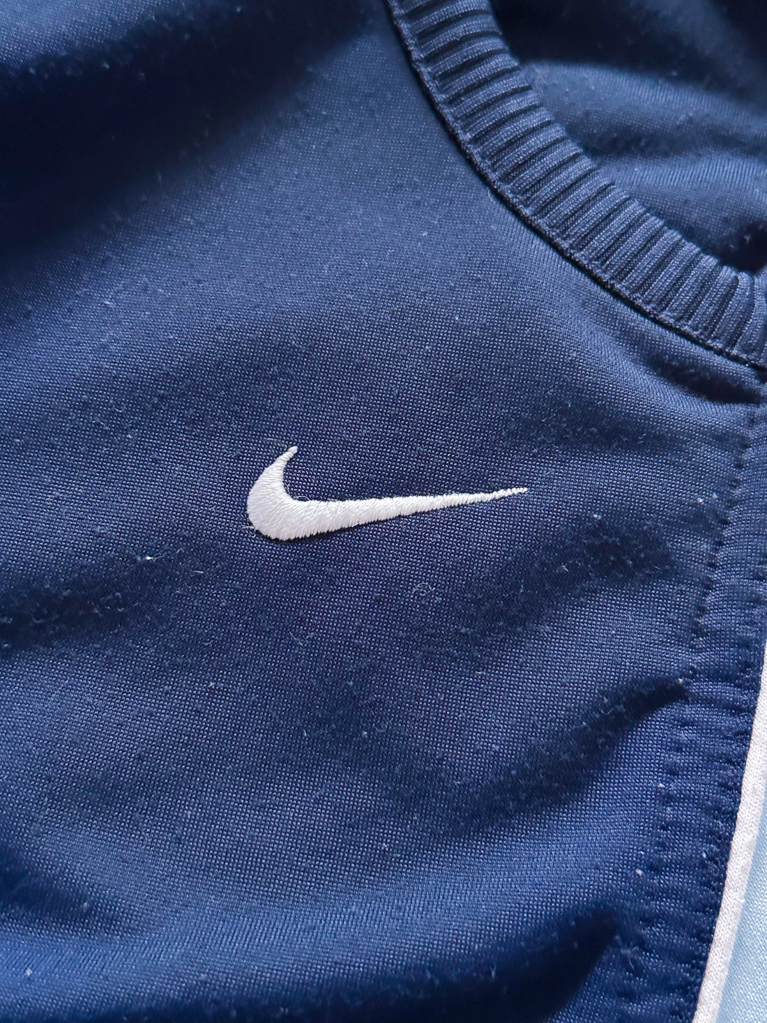 Nike Vintage Striped Jogger Pants – Navy Blue