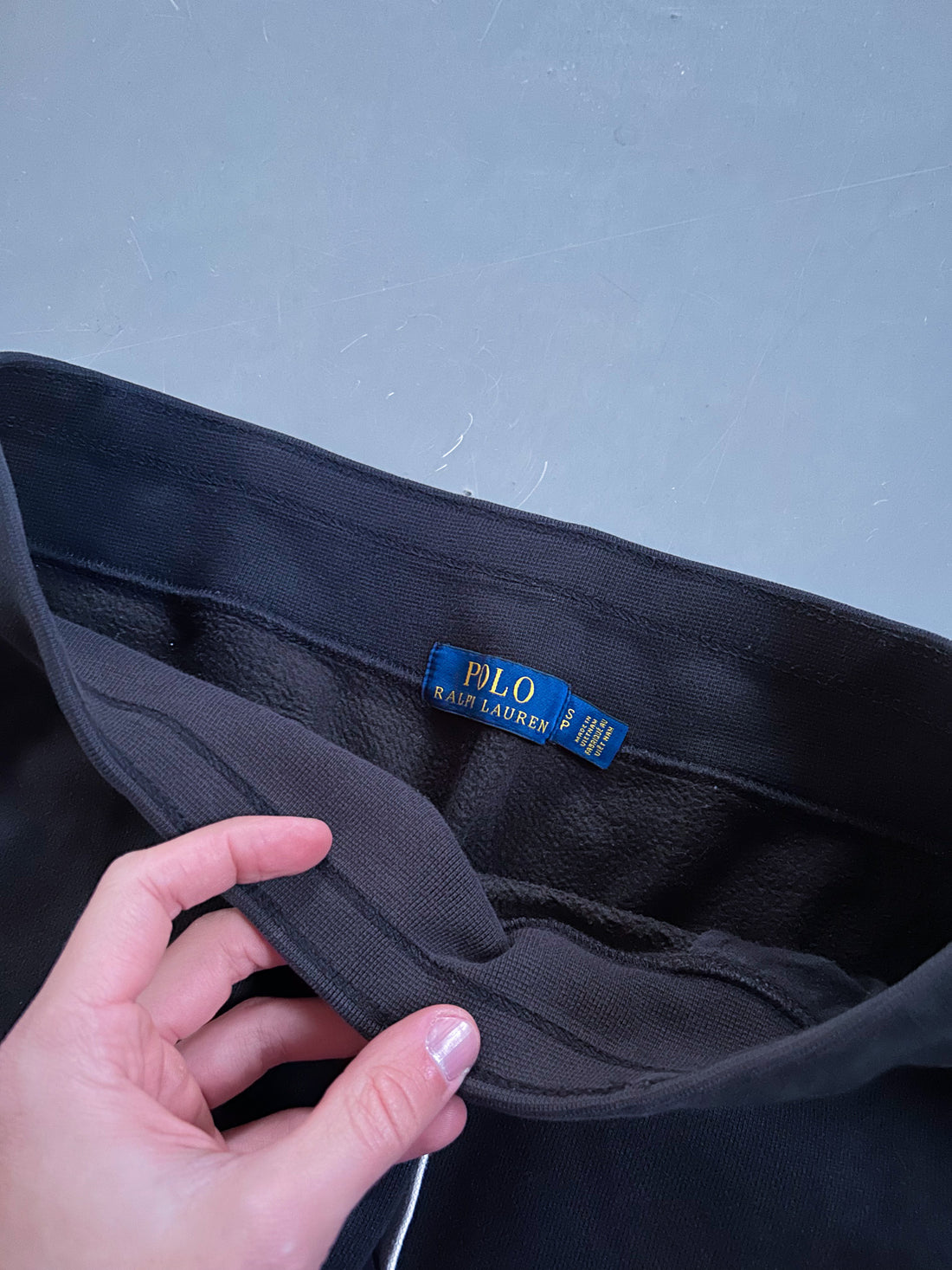 Polo Ralph Lauren Vintage Jogger Pants – Black (Yellow Logo)