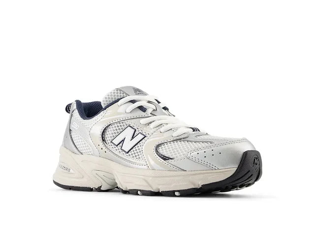 New Balance 530 Cadete Unisex Gris